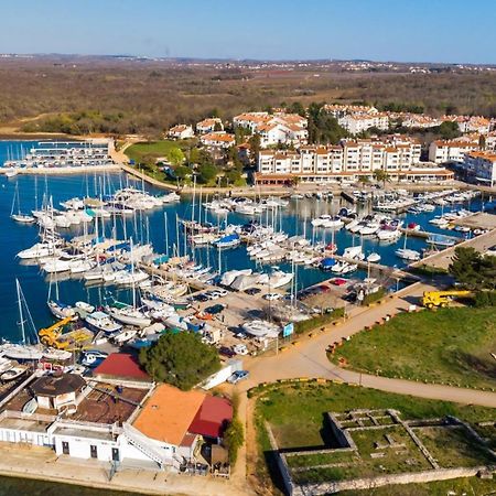 Rona Holiday Home Ana Poreč Eksteriør billede