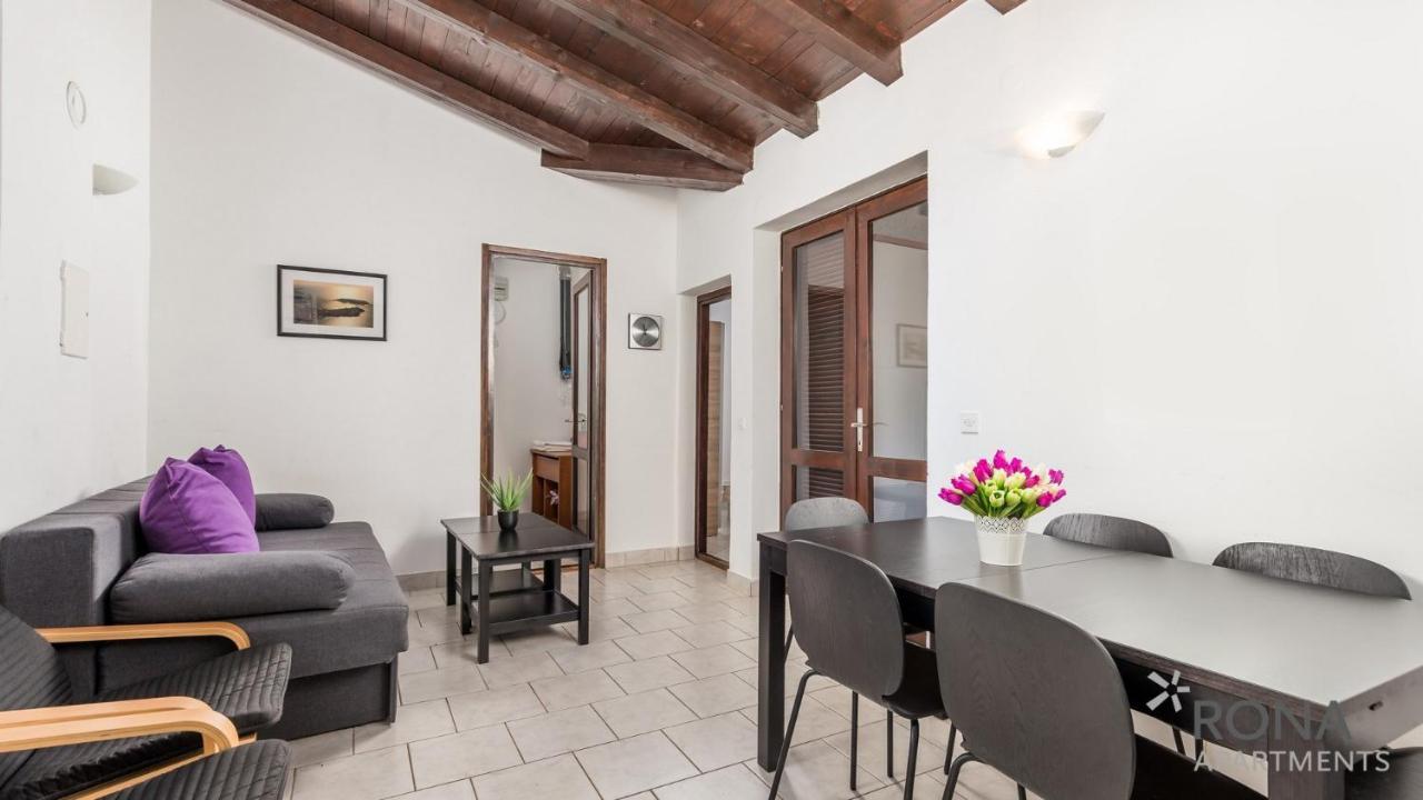 Rona Holiday Home Ana Poreč Eksteriør billede